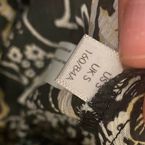 🤩 Free People floral crop tank 🤩 - Picture 4 of 4